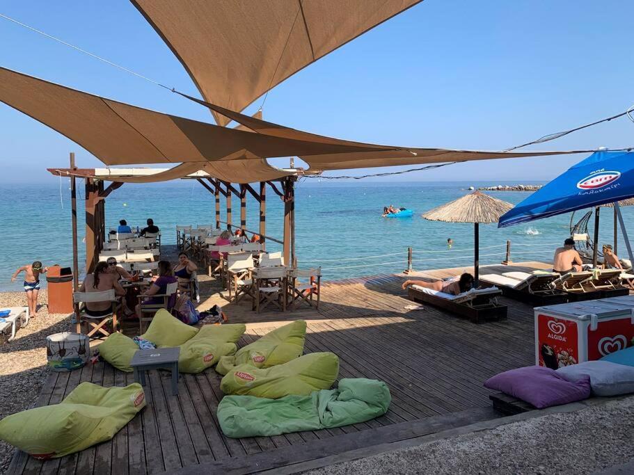 Blue Flag Award Winning Beach: 2 *